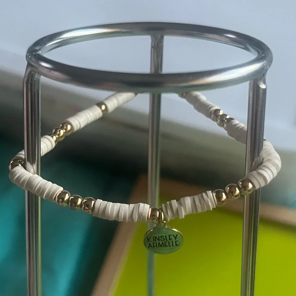 Kinsley Armelle Strech Bracelet